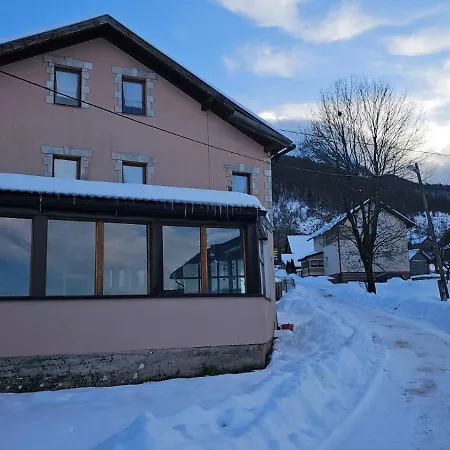 Kraljica Dujmovica Bed & Breakfast *